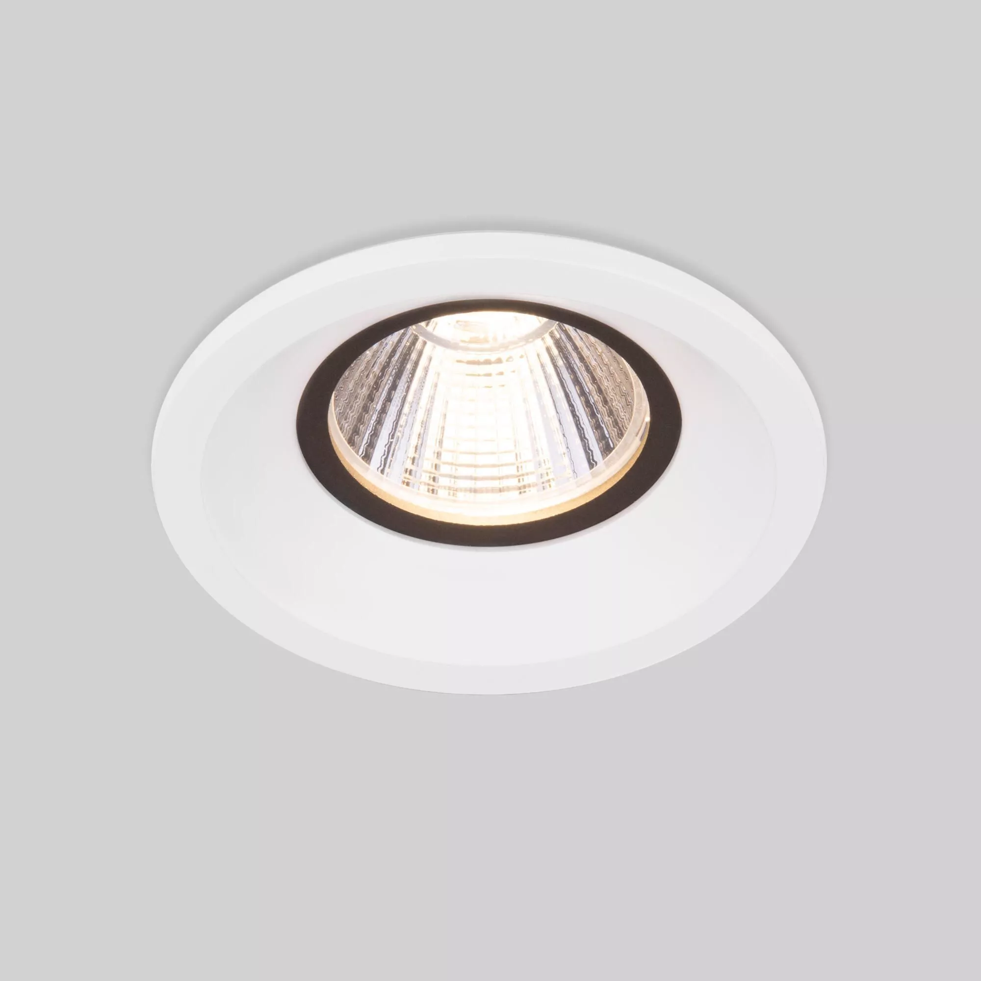 Точечный встраиваемый светильник Elektrostandard Kita 25024/LED Белый