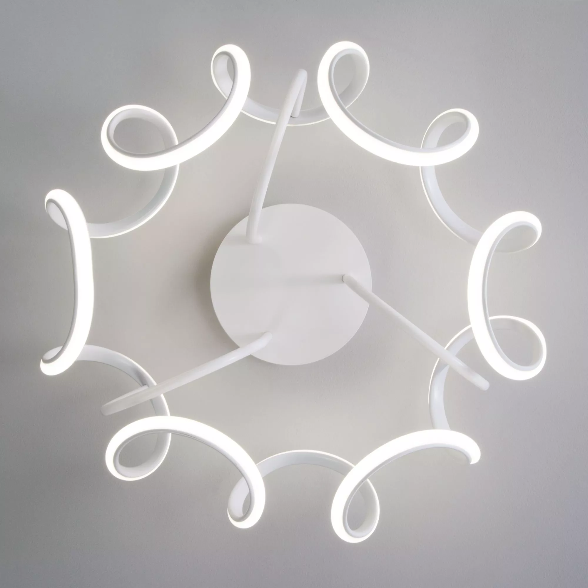Потолочный светильник Eurosvet Alstroemeria 90238/1 белый