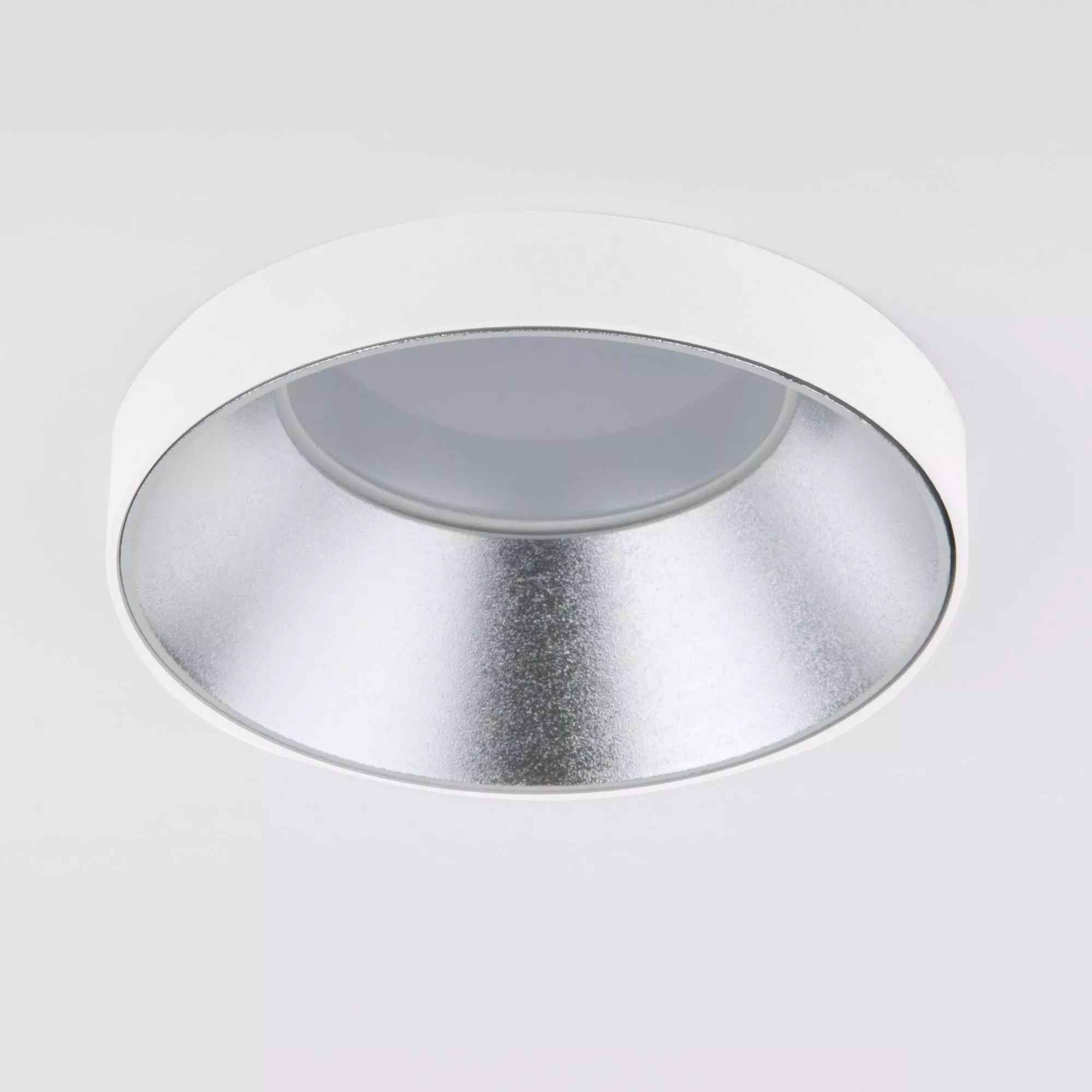 Точечный встраиваемый светильник Elektrostandard Discus 112 MR16 Серебро