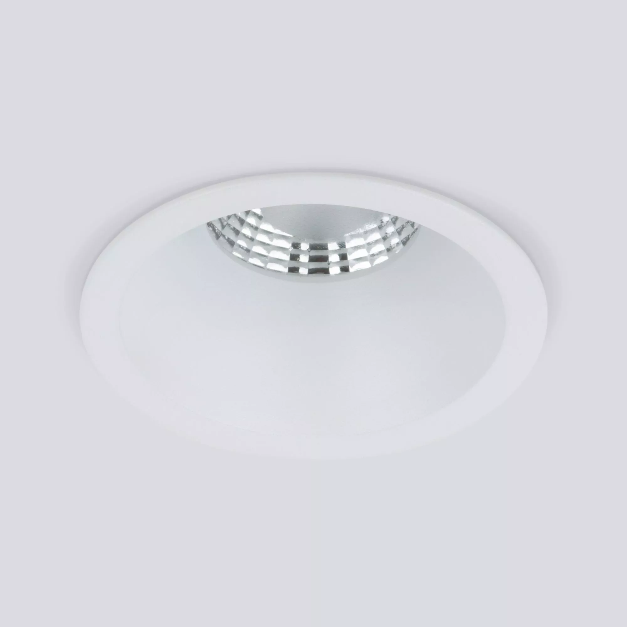 Точечный встраиваемый светильник Elektrostandard Lin 15266/LED белый