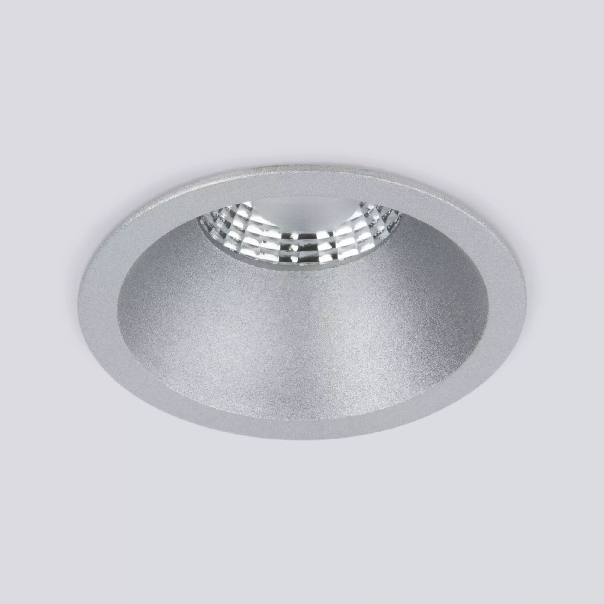 Точечный встраиваемый светильник Elektrostandard Lin 15266/LED Серебро