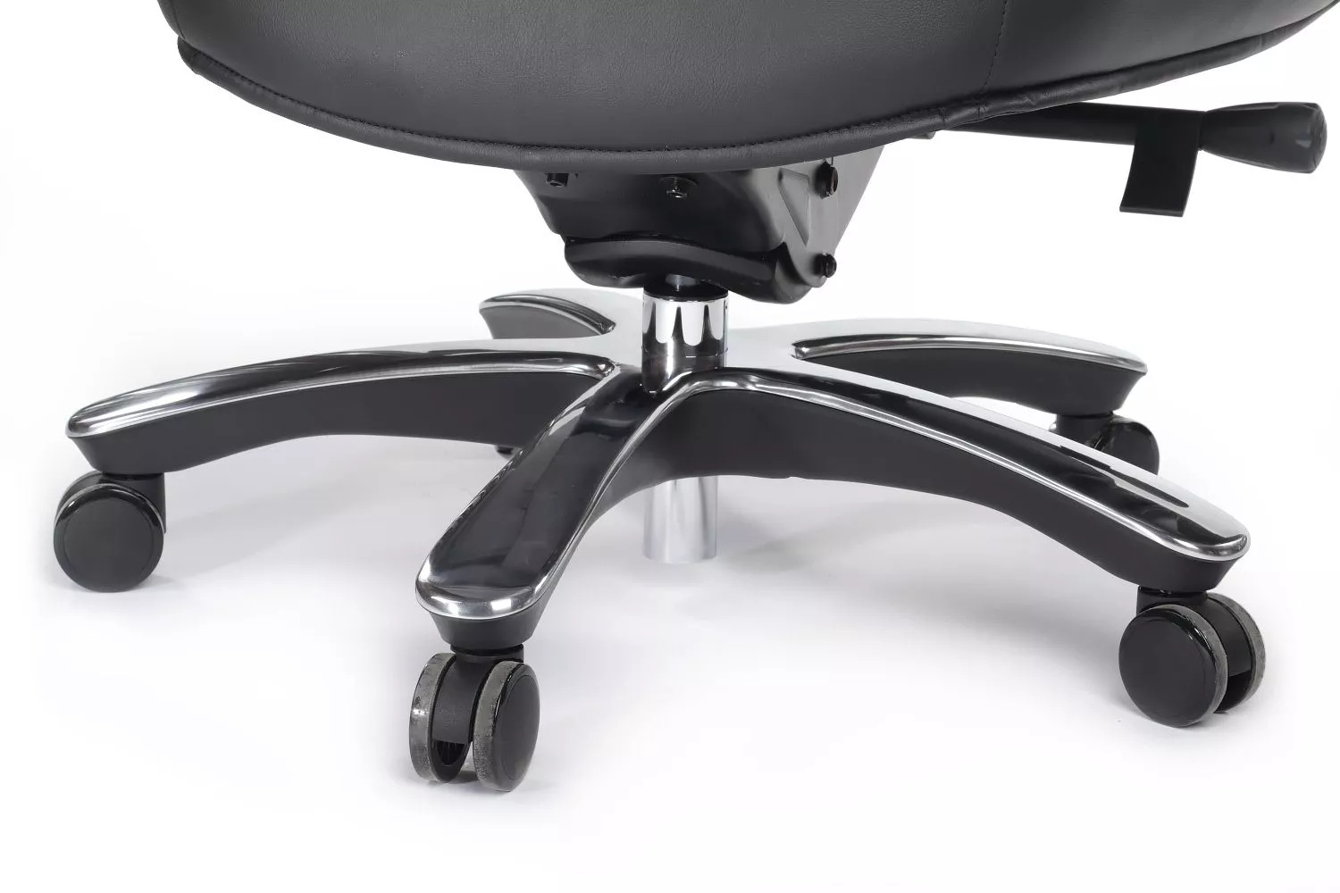 Офисное кресло из натуральной кожи RIVA DESIGN Batisto (A2018) черный