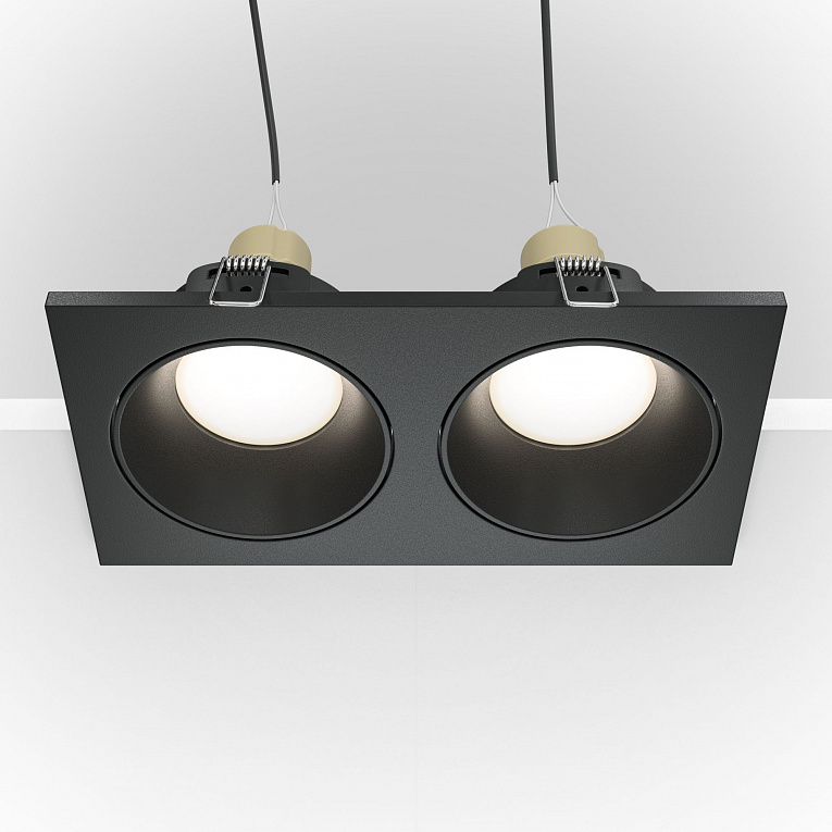 Точечный встраиваемый светильник Maytoni Zoom / Зум DL033-2-02B