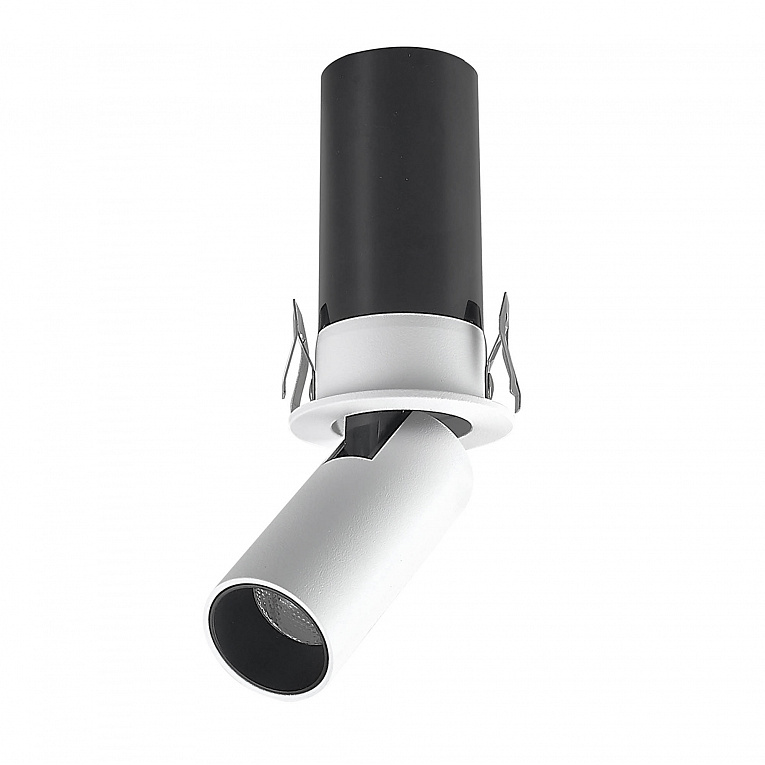 Спот потолочный MANTRA GARDA 9136